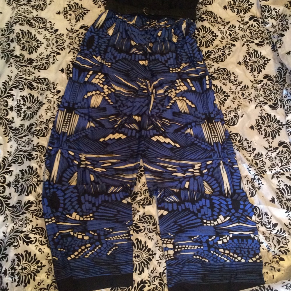 Jumpsuit - Picture 3 of 4